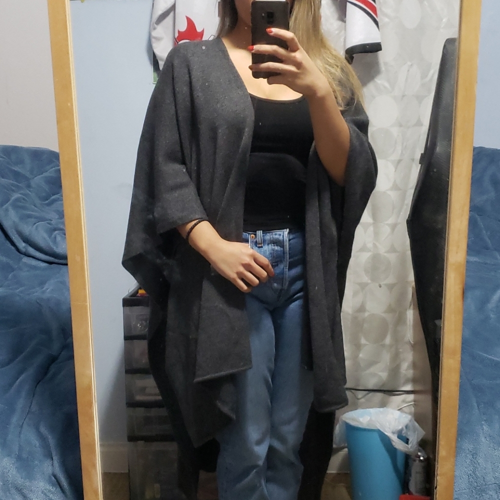 Babaton Cardigan